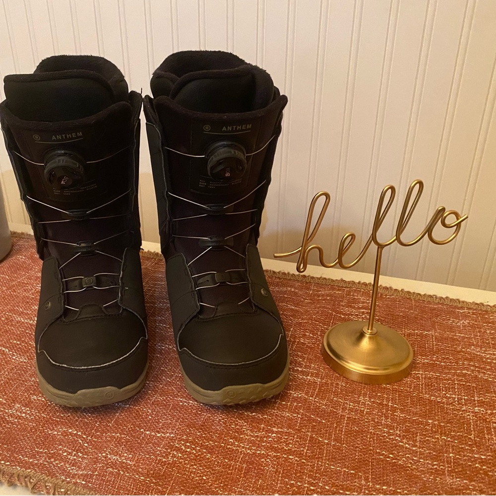 EUC Men’s Ride Anthem Snowboard Boots w/H4 BOA Collier Fit System - Size 7.5